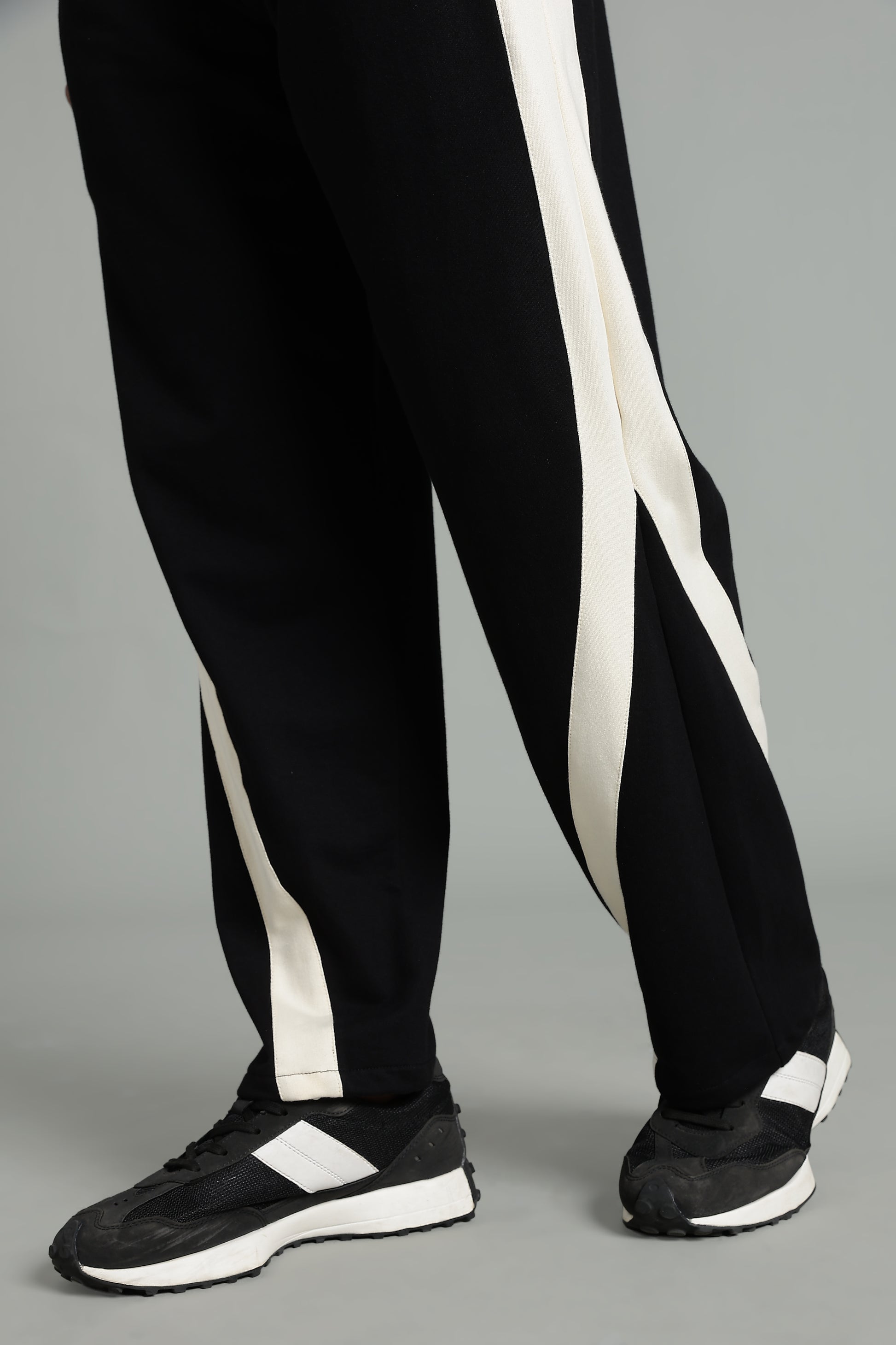 Curve Unisex Joggers