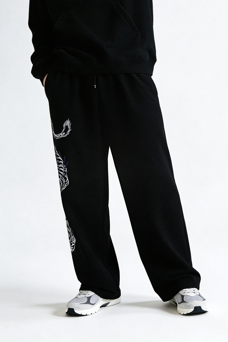 Men's Black Hunt athletic joggers for training and fitness ifm