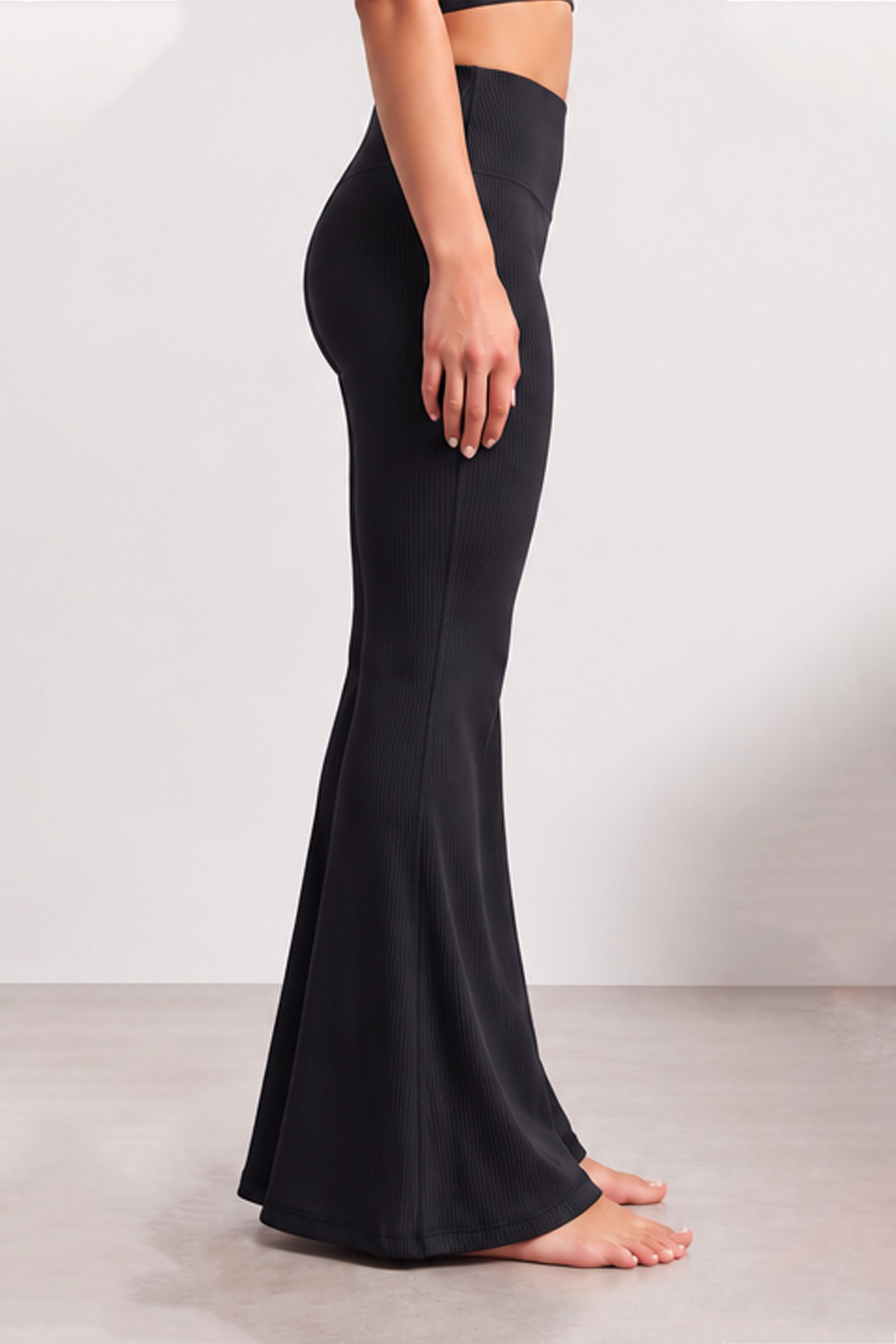 Image of Ribbed Flare Leggings - Black