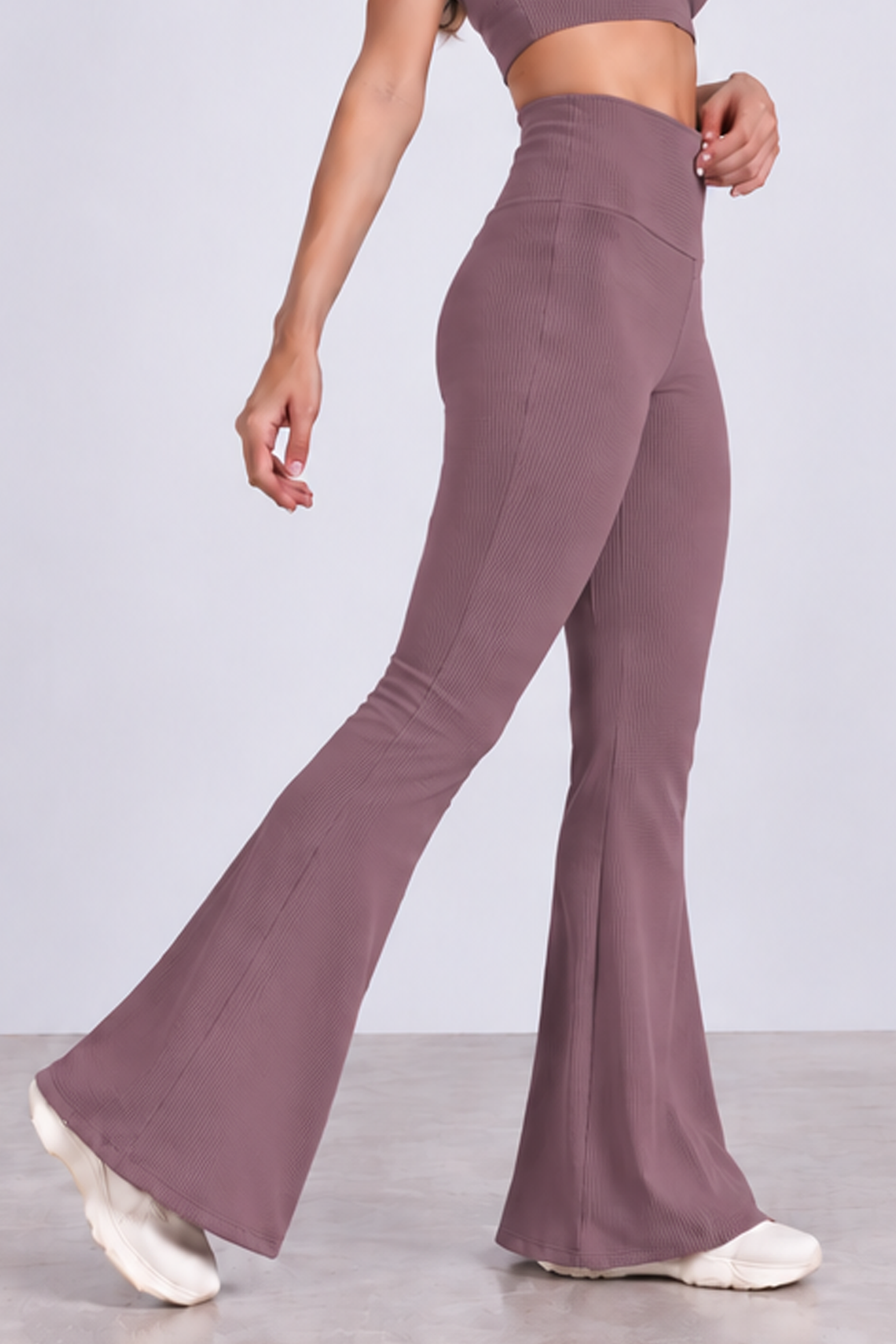 Image of Ribbed Flare Leggings - Mauve