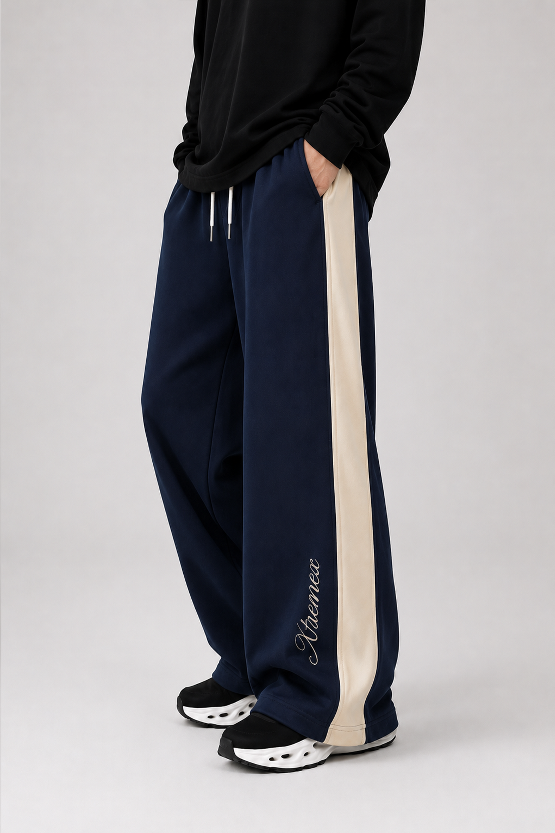 Contrast Stripe Joggers - Navy