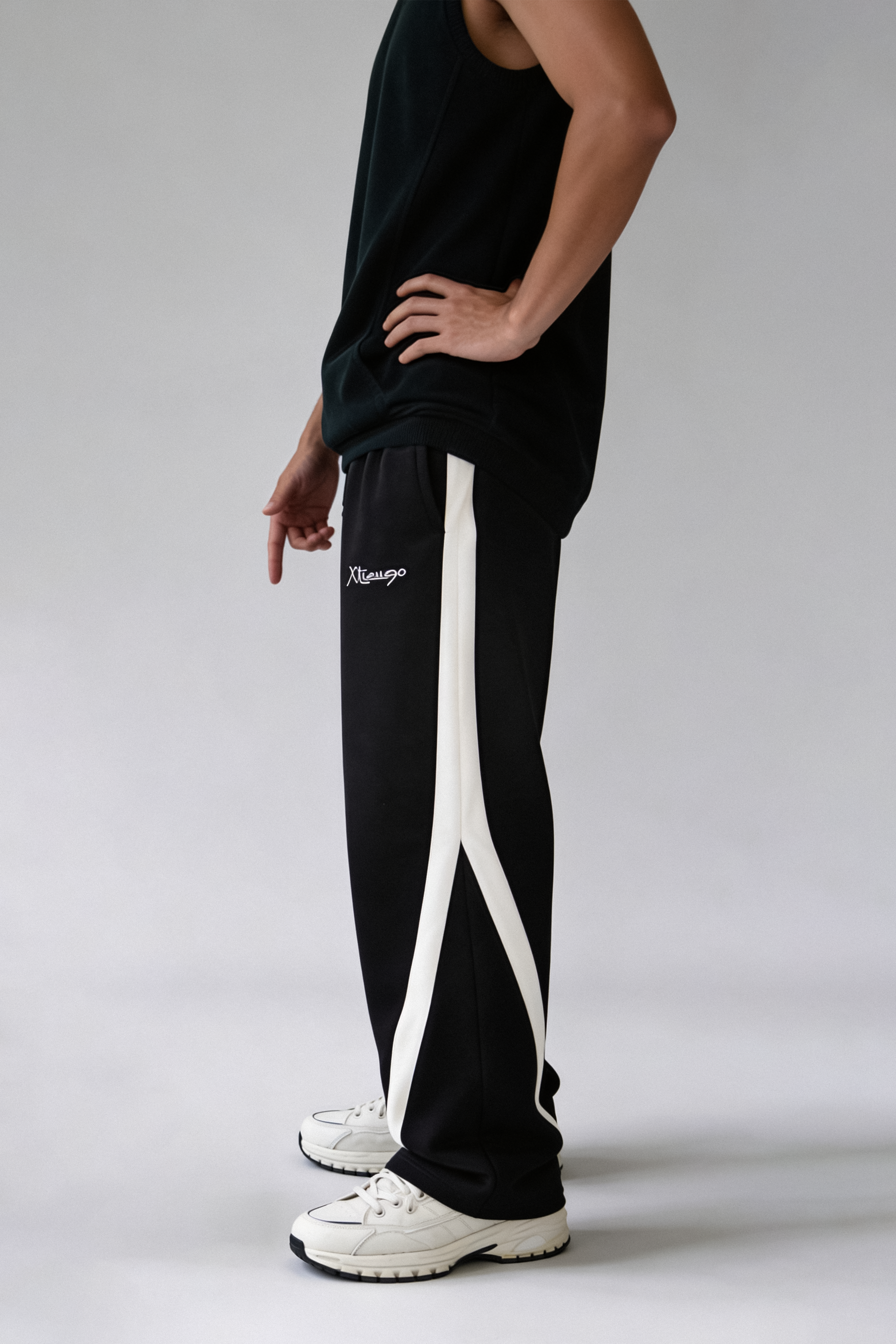 Curve Unisex Joggers
