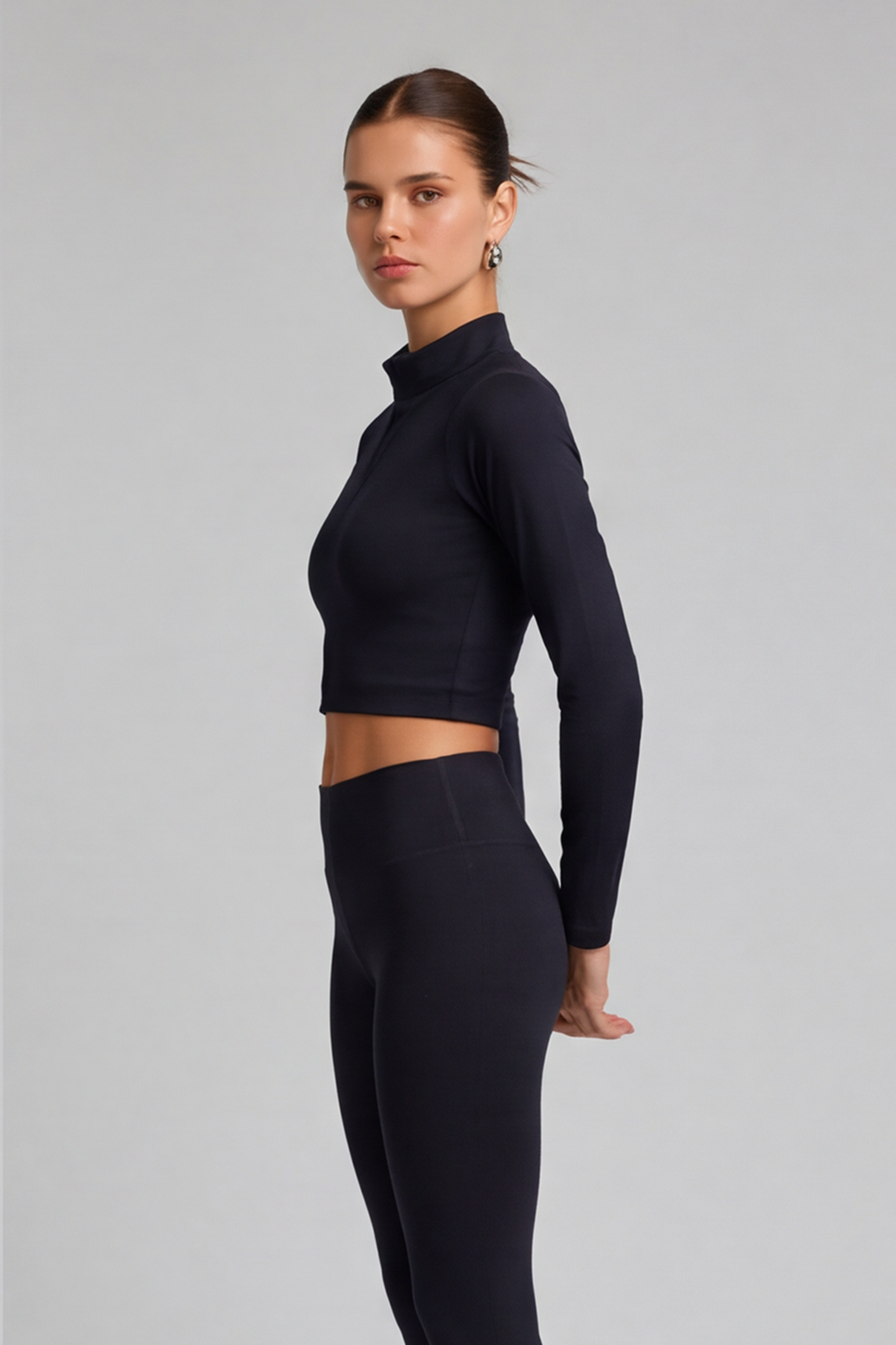 Image of Corefit Cropped Zipper - black