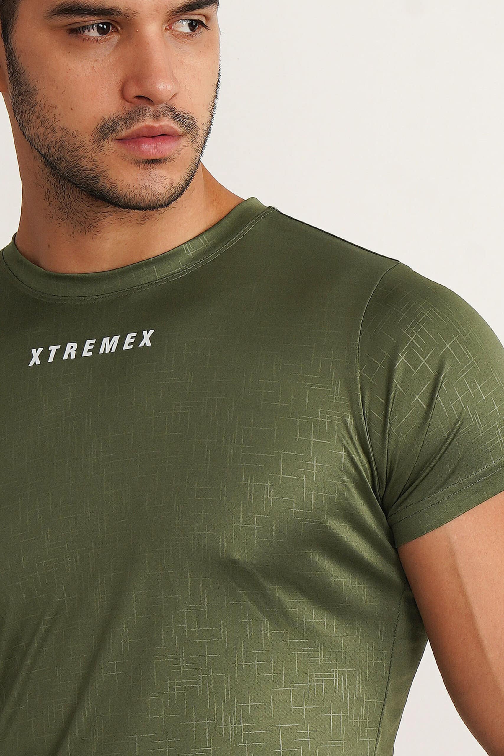 Essential Slim Fit Tshirt