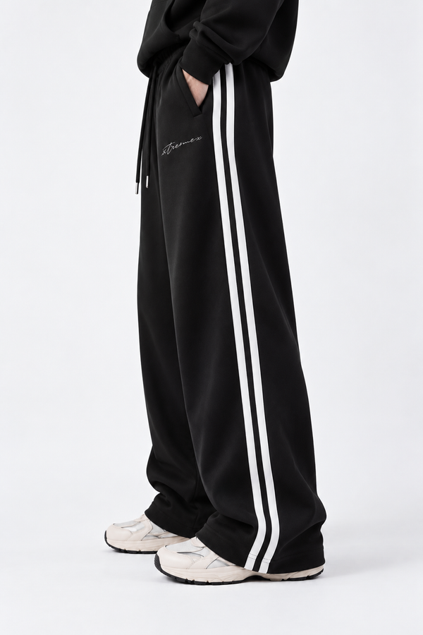 Classic Stripe Jogger - Black