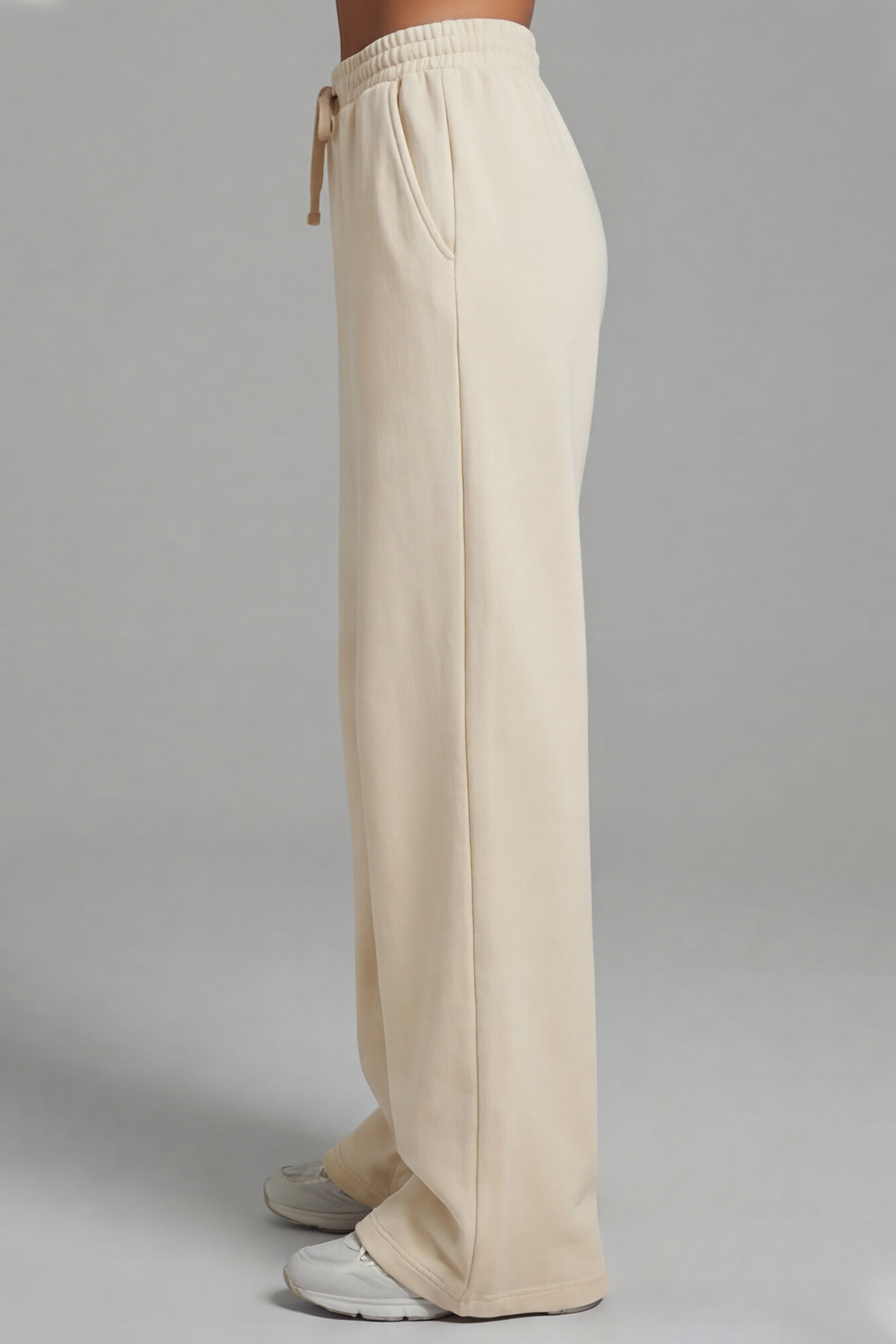 Everyday Flared Pants - Beige