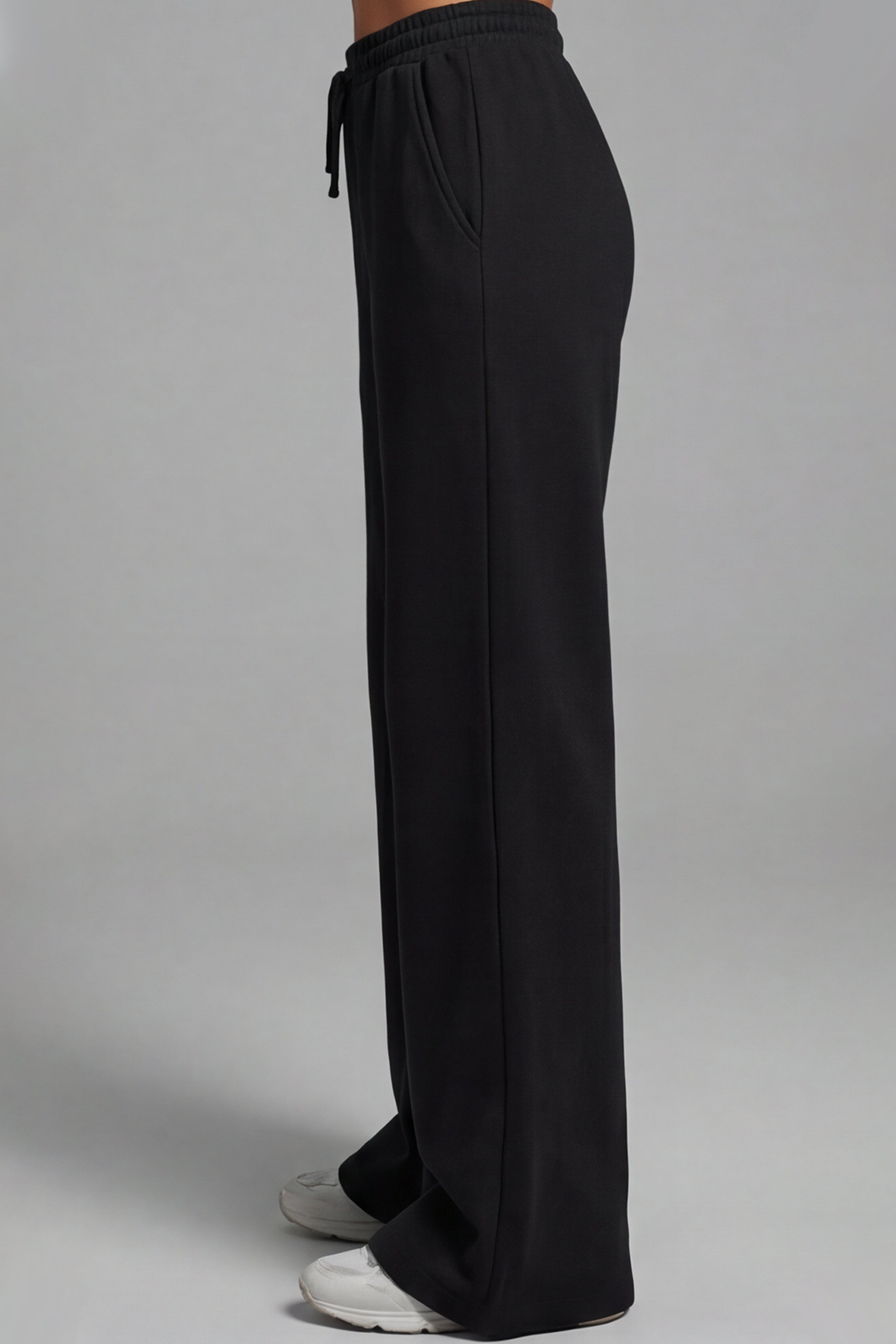 Everyday Flared Pants - Black
