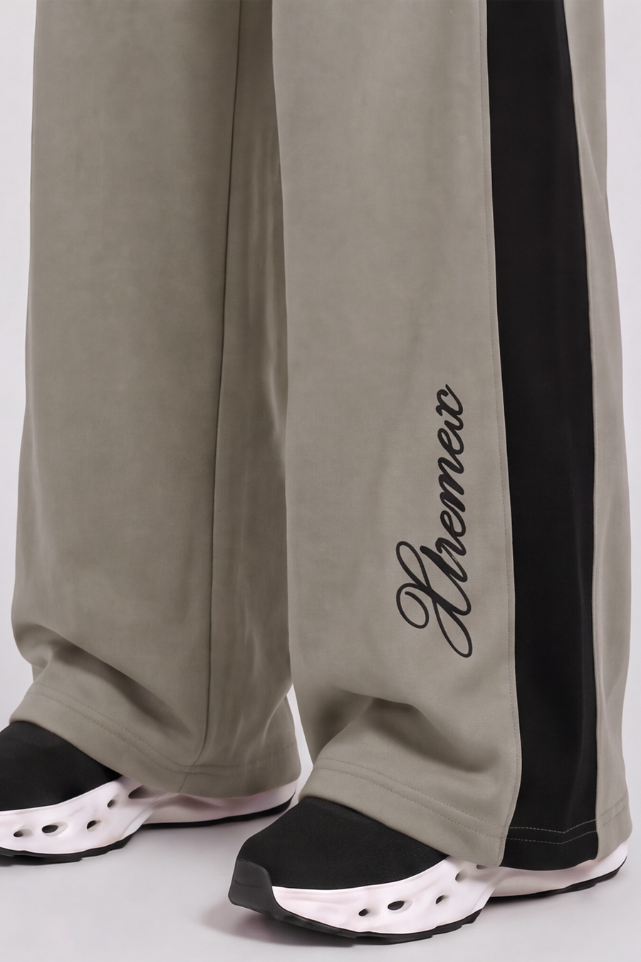 Contrast Stripe Joggers - Sand