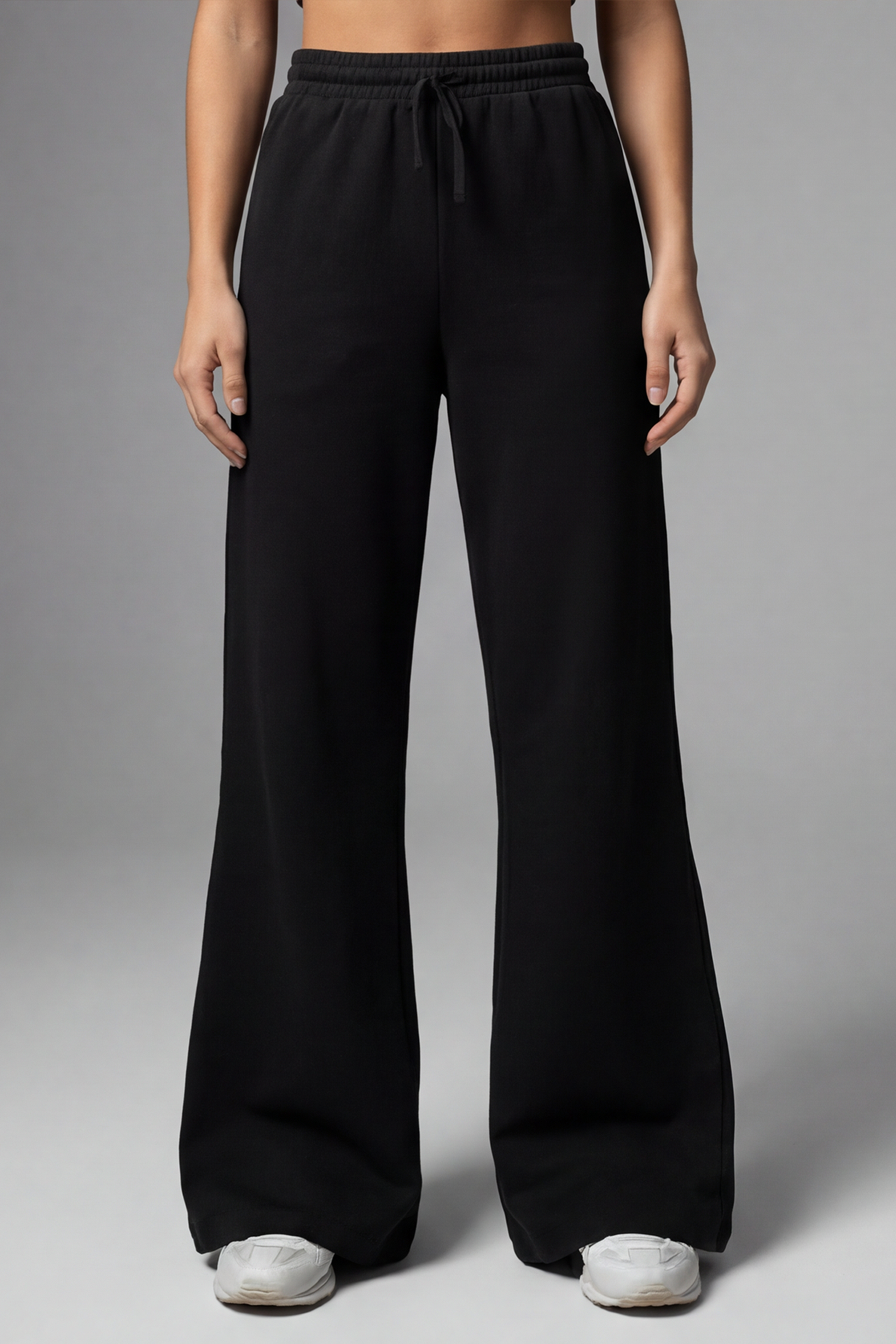 Everyday Flared Pants - Black