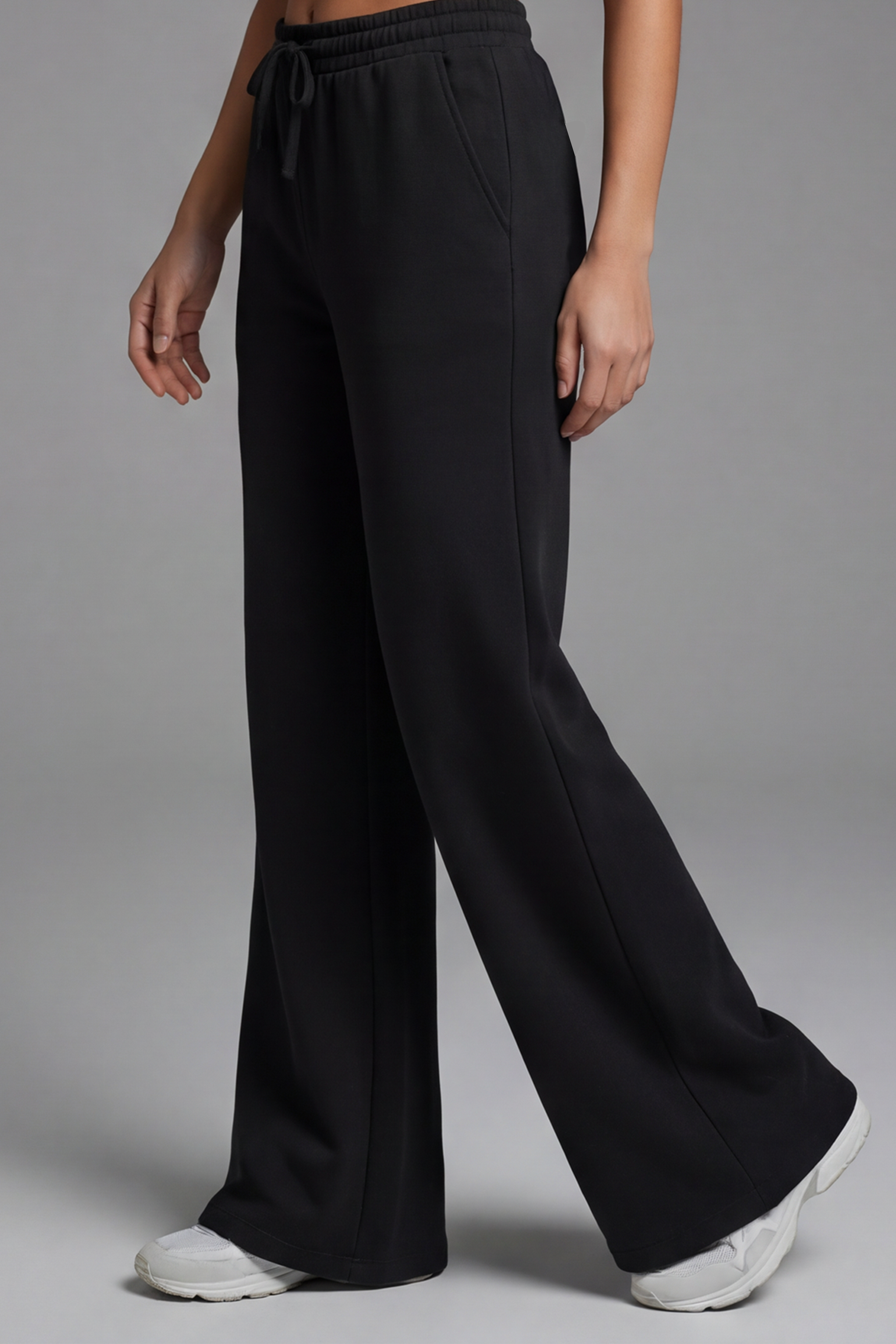 Image of Everyday Flared Pants - Black