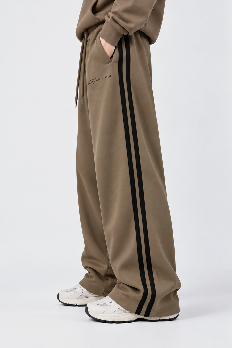 Classic Stripe Joggers - Camel Brown